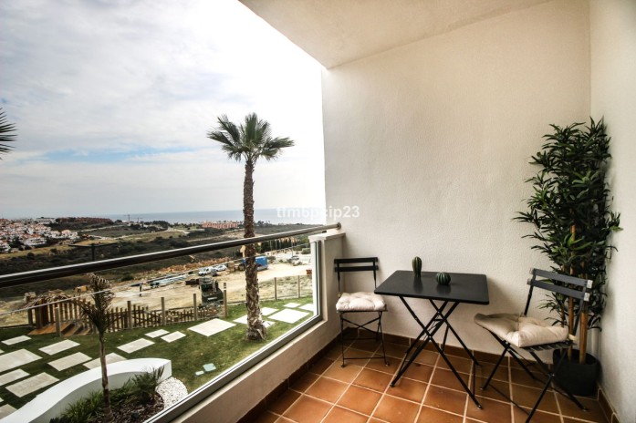 Ground Floor Apartment in La Duquesa