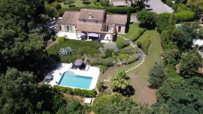 Villa Valbonne (12km Cannes) 6p prive zwembad